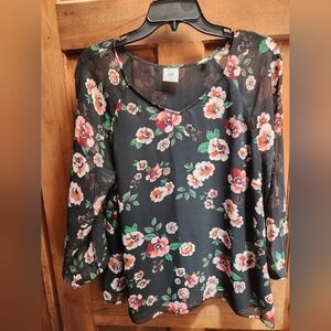 Cabi Garden Party Size L Floral Black Top